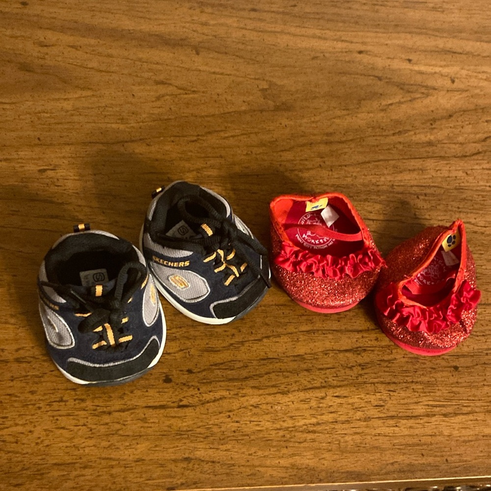 Build-A-Bear Sketcher sneaker and Ruby Red Slipper bundle
